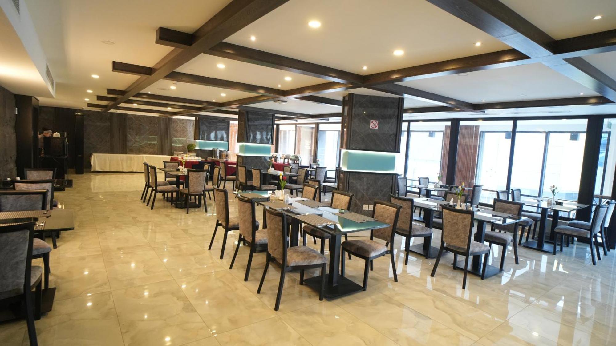 Luxury Palace Hotel Ammán Kültér fotó